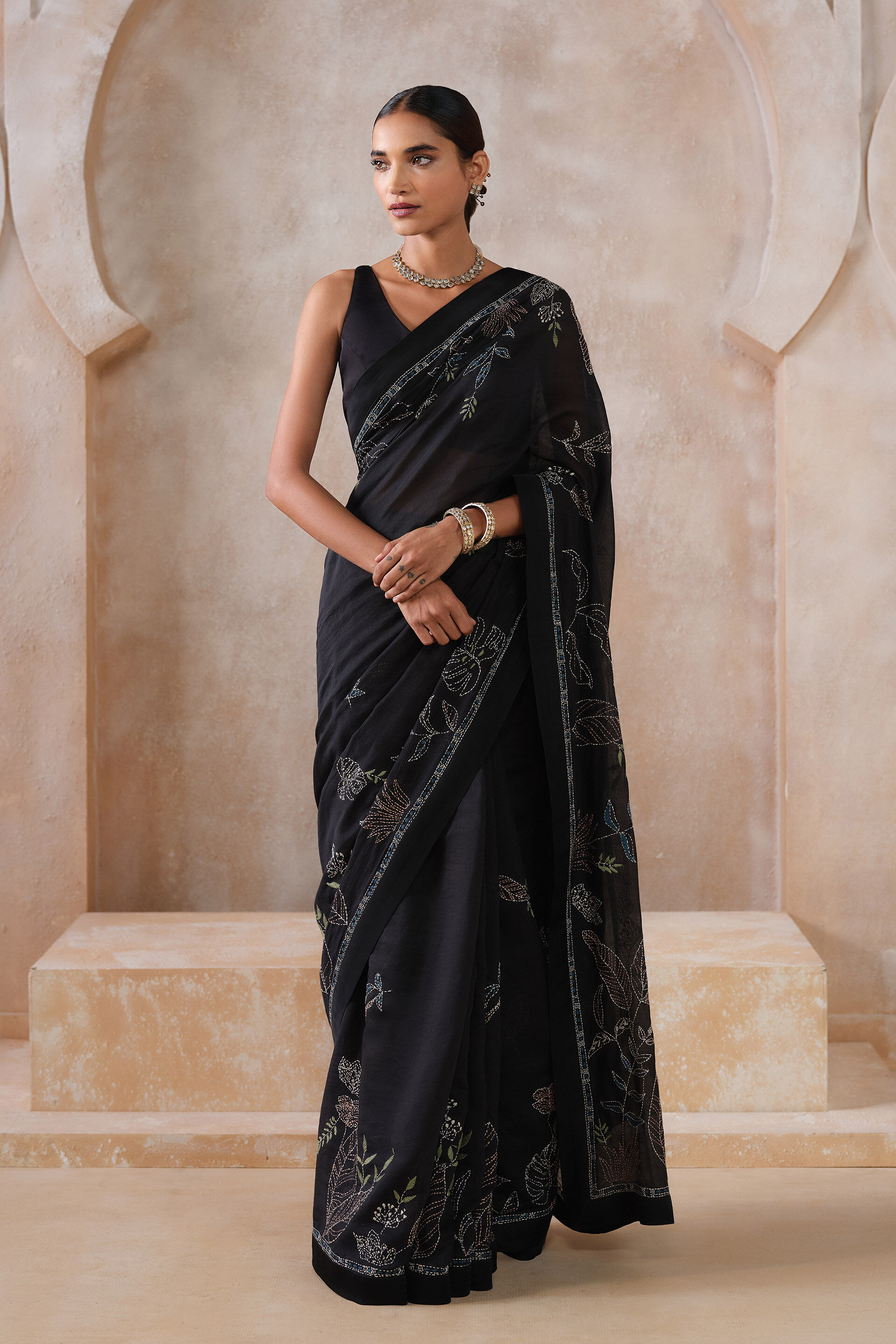 Ampelio Hand-embroidered Kantha Mul Saree - Black